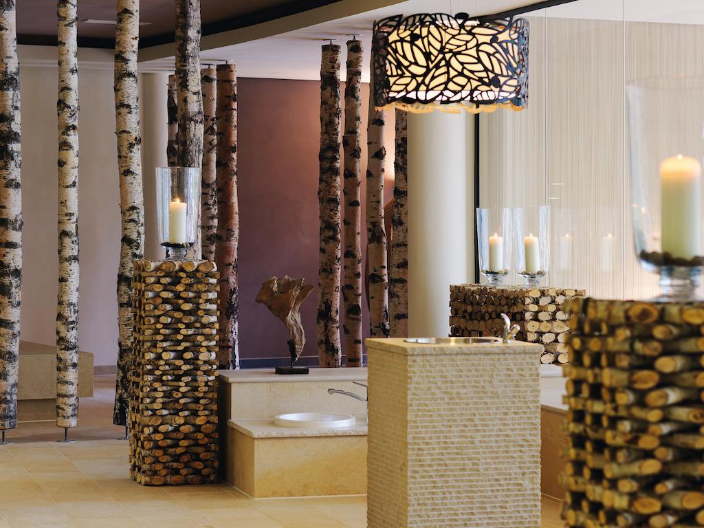 A-Rosa Ifen Hotel Kleinwalsertal Hirschegg  Bagian luar foto The Spa at The Westin