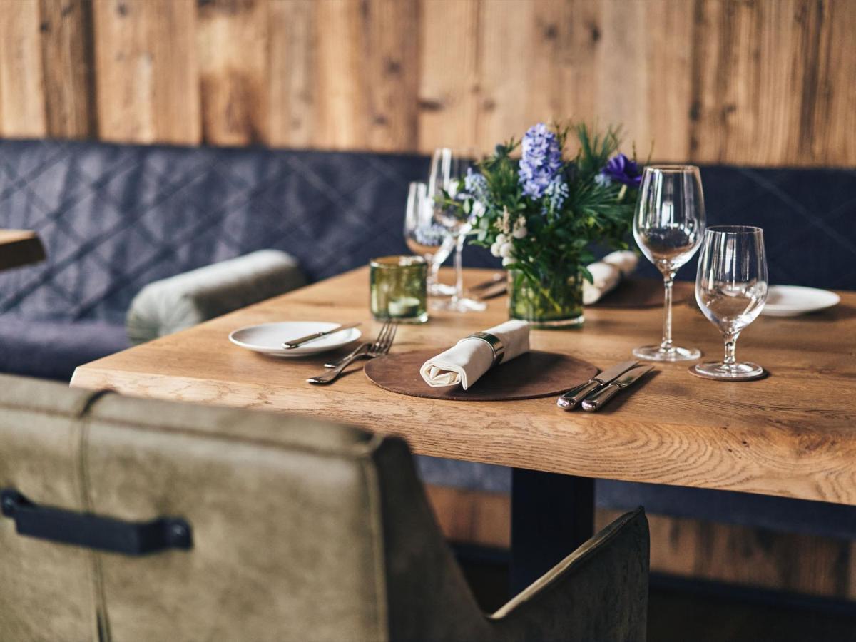 A-Rosa Ifen Hotel Kleinwalsertal Hirschegg  Bagian luar foto Restaurant Dolder Grand