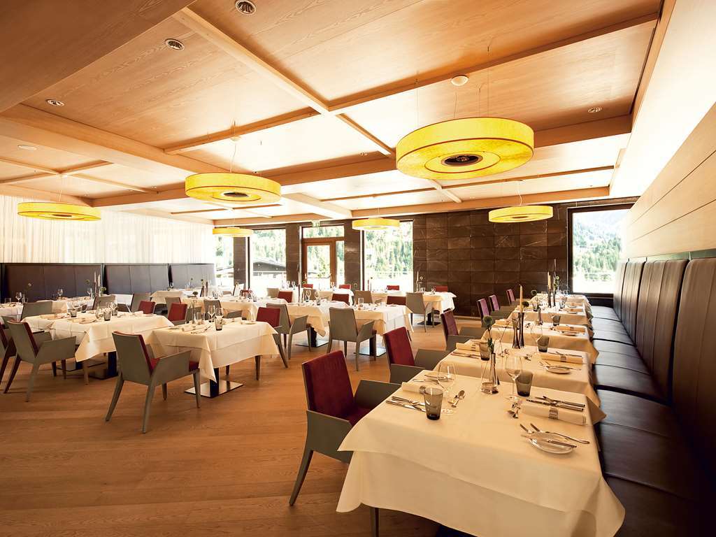A-Rosa Ifen Hotel Kleinwalsertal Hirschegg  Restoran foto Restaurant "La Table d'Augustin"