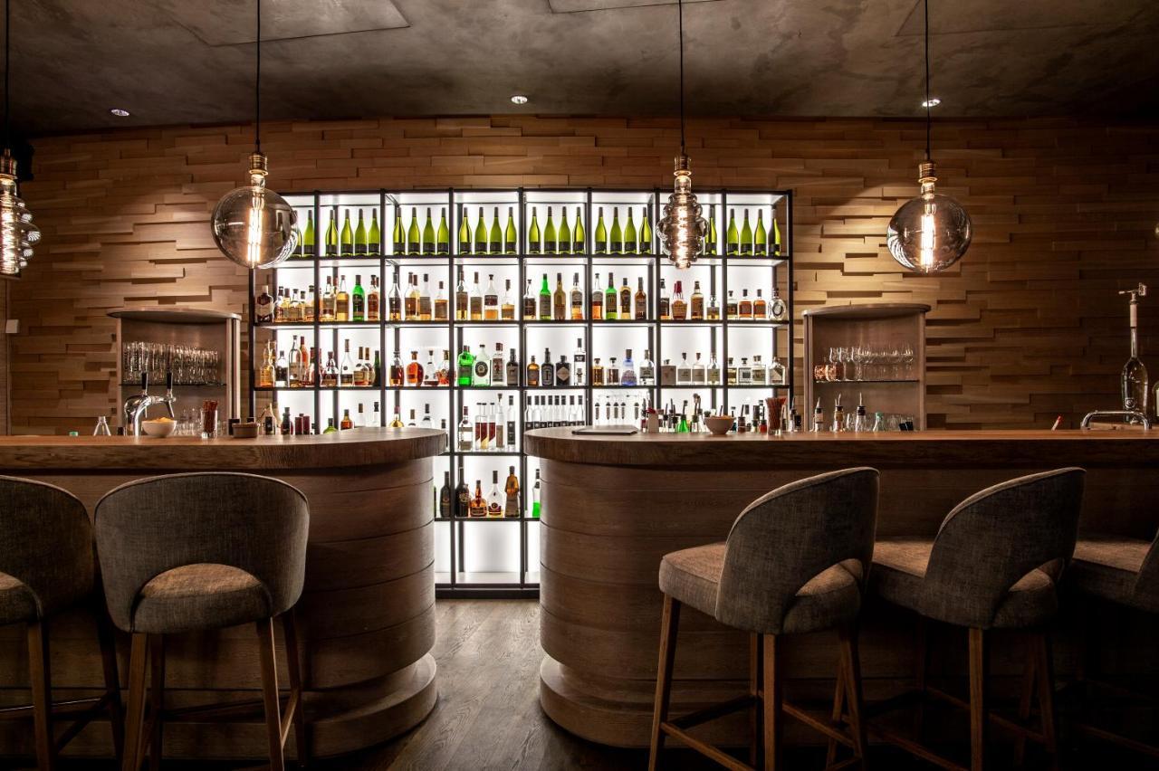 A-Rosa Ifen Hotel Kleinwalsertal Hirschegg  Bagian luar foto The bar at the restaurant